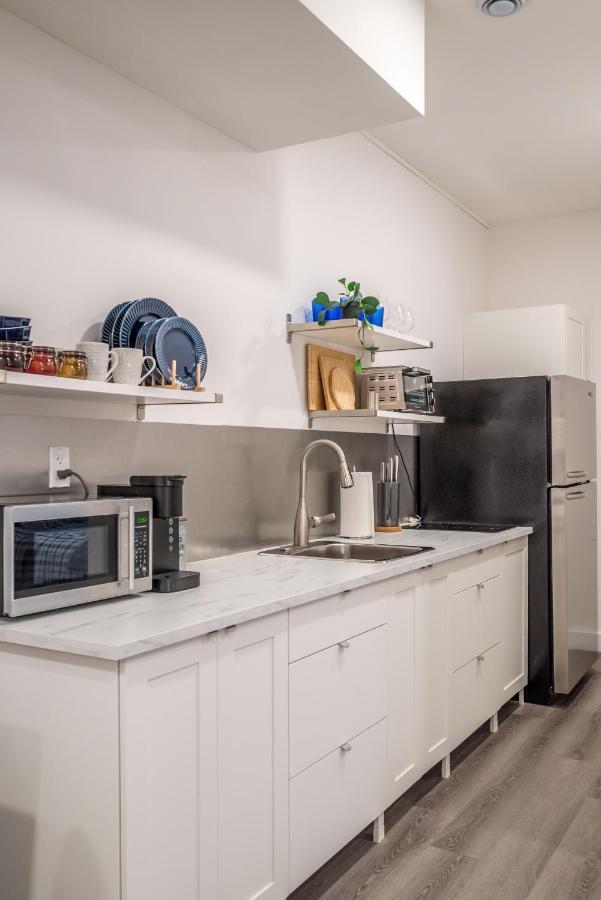 Spacious Newly Renovated 1 Bedroom Suite Halifax Eksteriør billede