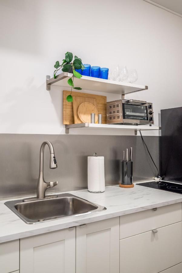 Spacious Newly Renovated 1 Bedroom Suite Halifax Eksteriør billede